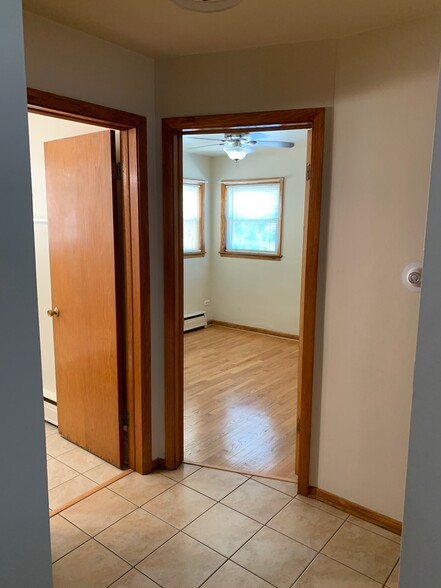 Hallway - 4908 N Harlem Ave
