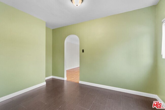 Building Photo - 8871 Gibson St