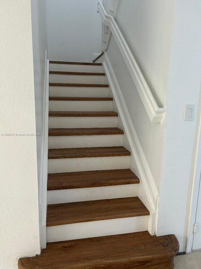 Building Photo - 12856 SW 132nd Terrace