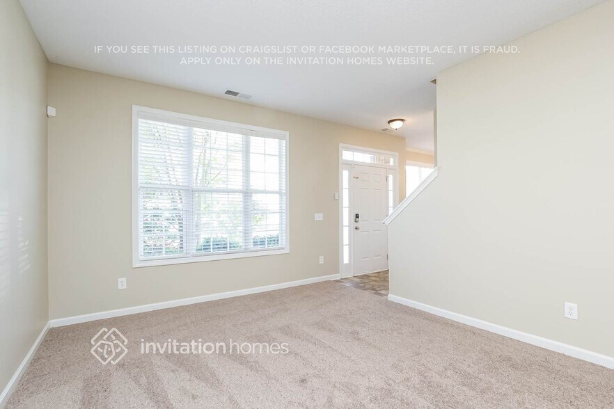 Building Photo - 117 Omega Ct