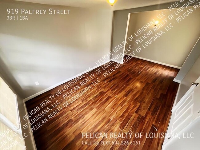 Building Photo - 919 Palfrey St