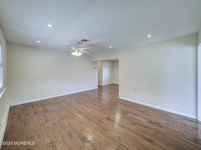Building Photo - 59 Guadeloupe Dr