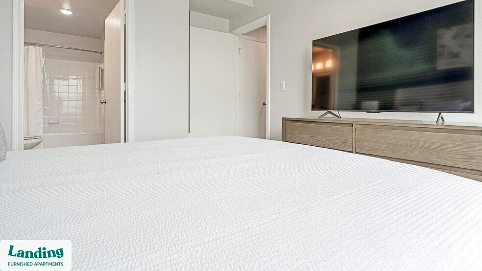 Building Photo - 11022 Culebra Rd