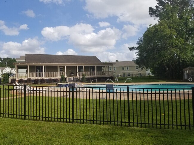 Clubhouse - 25806 Pollard Rd