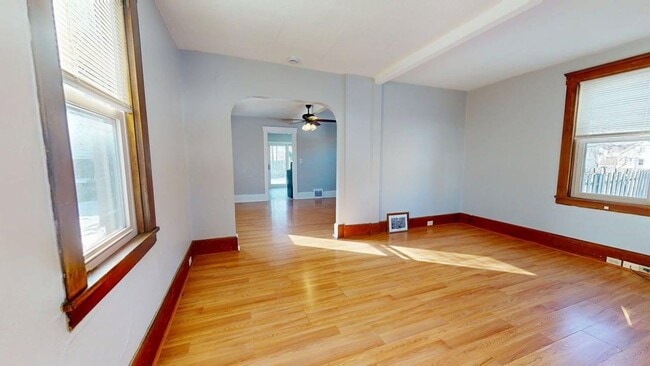 Building Photo - 3 Bedroom House - Old Brooklyn, Cleveland