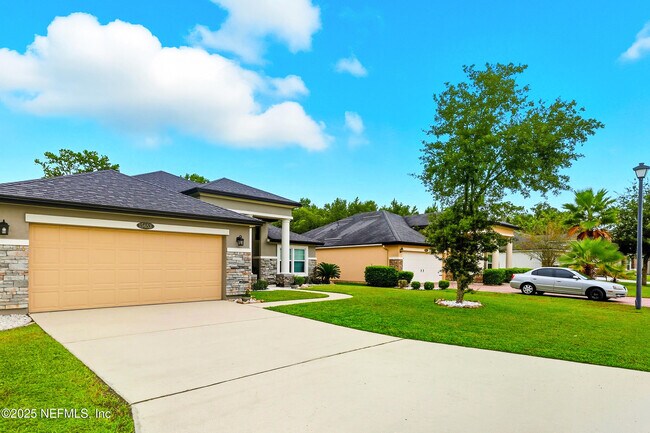Building Photo - 15653 Mason Lakes Dr