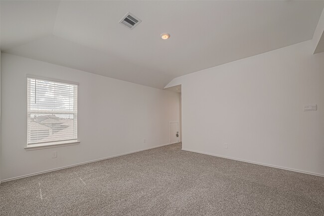 Building Photo - 24330 Elmwood Falls Dr