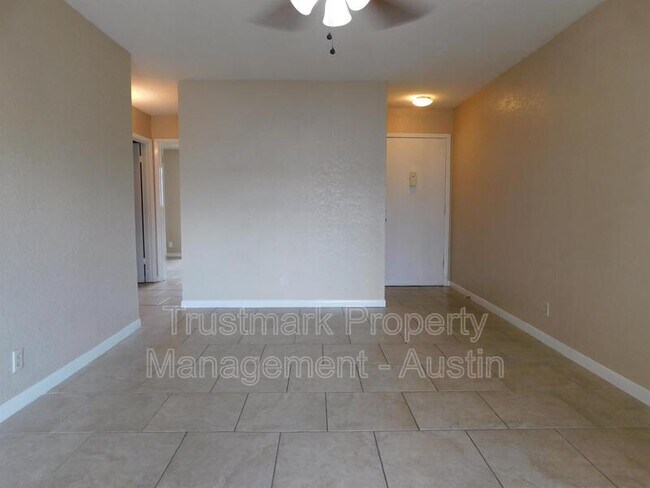 Primary Photo - 2600 Penny Ln