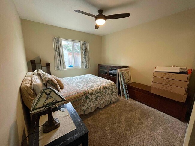 Building Photo - 1029 Silver Stallion Dr