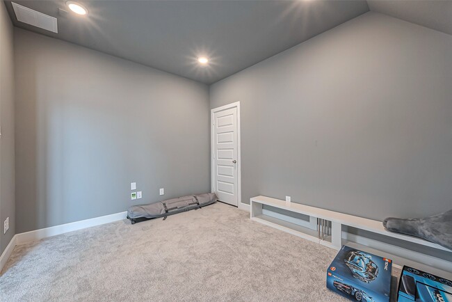 Building Photo - 2639 Banyon Gulch Ln