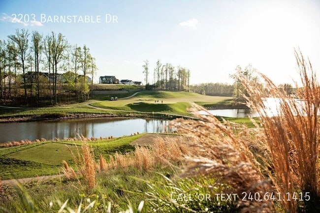 Building Photo - 2203 Barnstable Dr