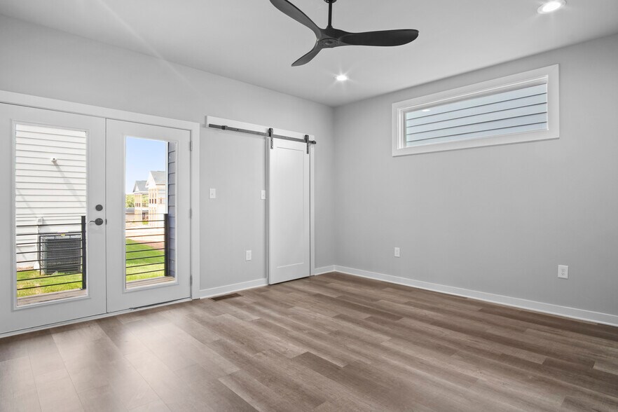 Master Bedroom - 569 Middle St SW