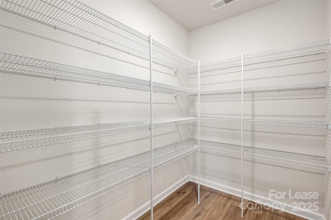 Building Photo - 108 Rock Ave