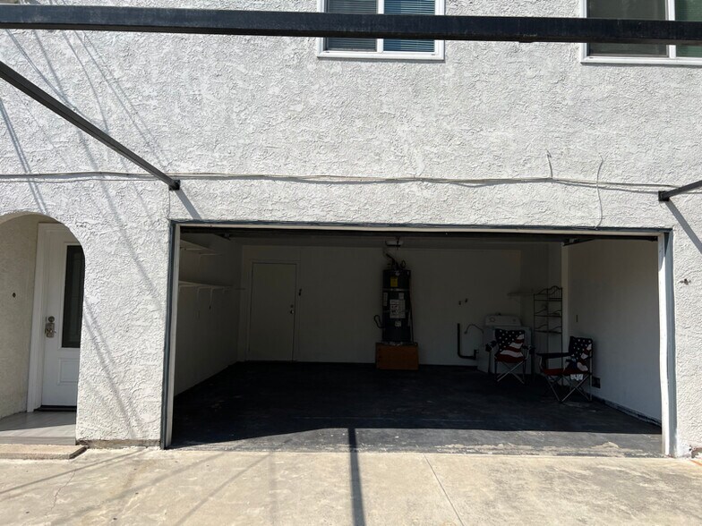 Building Photo - 5316 Inglewood Blvd