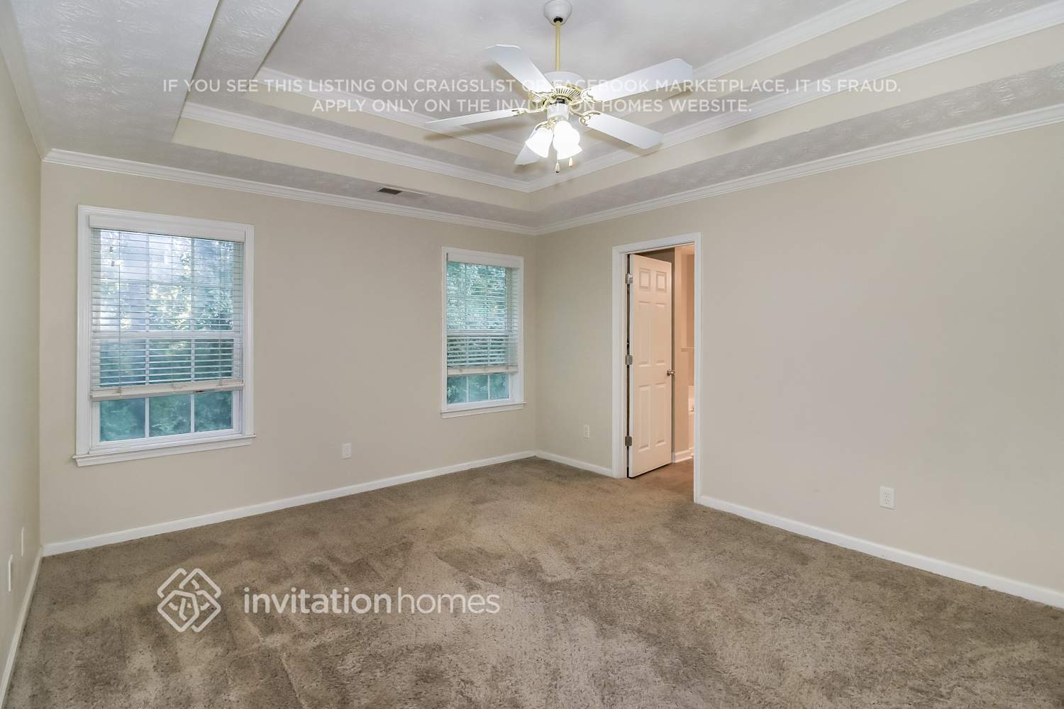 Building Photo - 300 Shenandoah Dr
