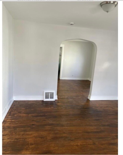 Building Photo - 8 Harrison Ave