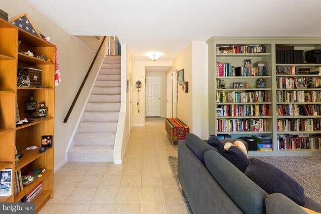 Building Photo - 3100 Windwood Farms Dr