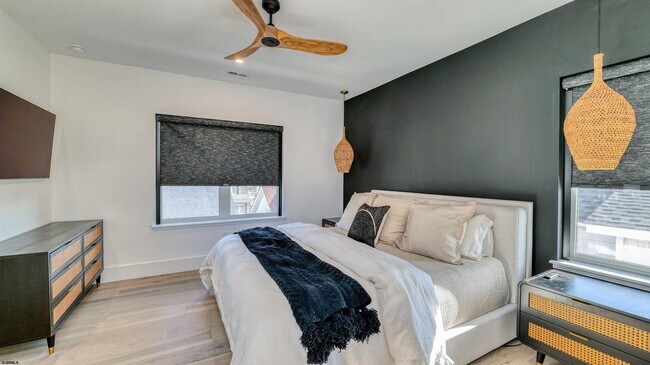 Building Photo - 107 N New Haven Ave