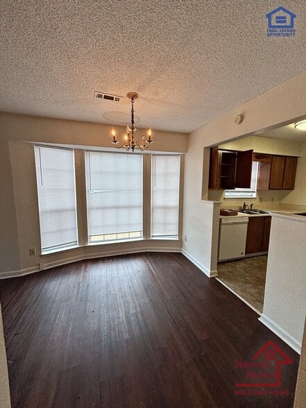 Building Photo - 459 Oriole Dr