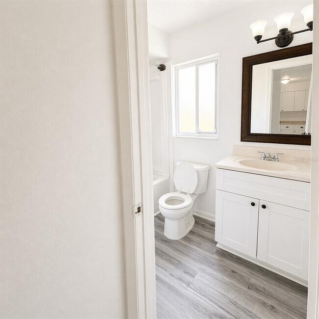 Building Photo - 8305 N Marks St