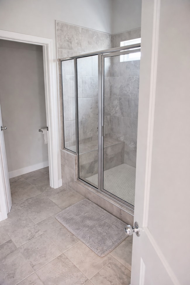 Building Photo - *END UNIT ROLESVILLE TOWNHOME*