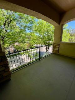 Building Photo - 1703 Whitehall Dr