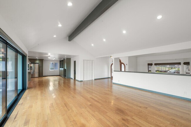 Building Photo - Spanish-style home in Ridgemark