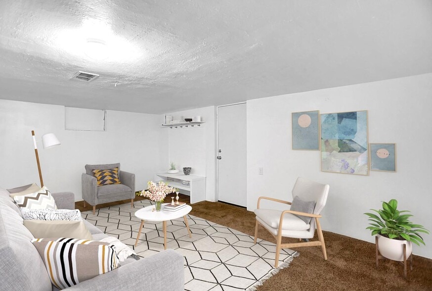 Building Photo - Elegant Sunnyside home with covered patio by Rocky Mtn Lake Park