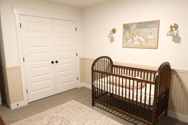 Building Photo - 4038 N 4038 W