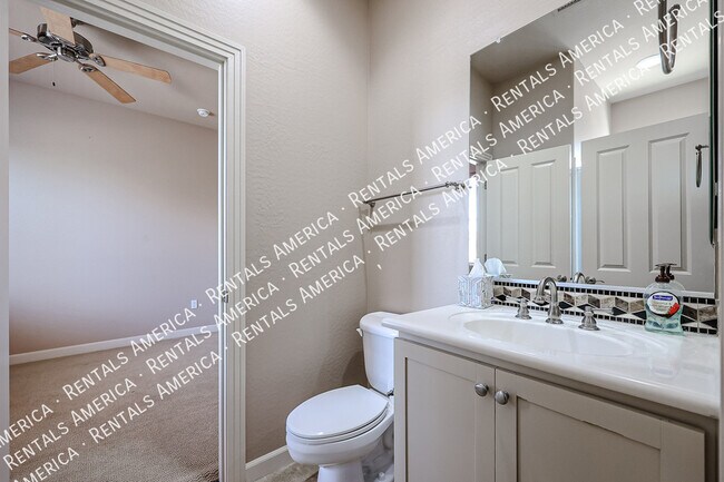 Building Photo - 4777 S Fulton Ranch Blvd