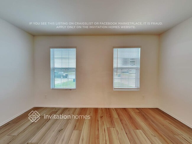 Building Photo - 3202 Crestone Dr