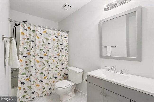 Building Photo - 6110 Hoskins Hollow Cir