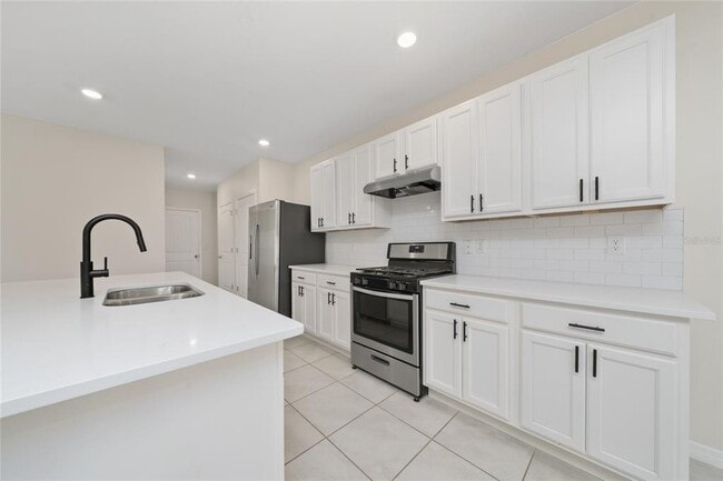 Building Photo - 20032 Royal Tern Ct