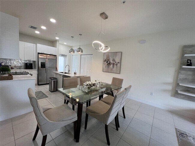 Building Photo - 8001 NW 41st St