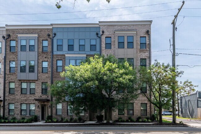 Building Photo - For Rent: Spacious 3-Bedroom Condo in the Heart of Richmond