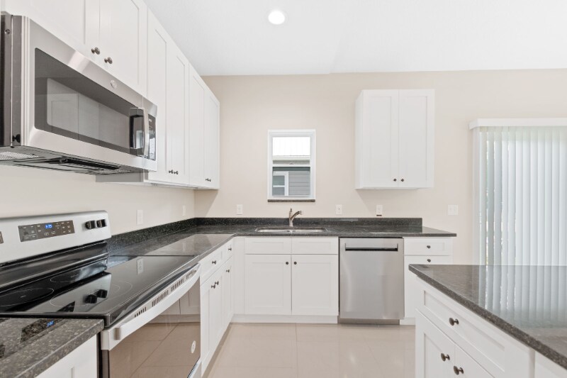 Building Photo - 2770 Schaller Rd