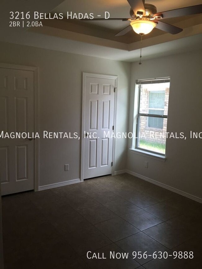 Building Photo - 3216 Bellas Hadas St