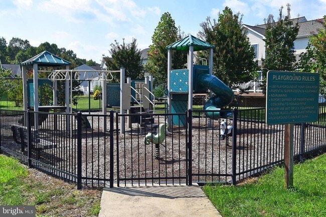 Building Photo - 3082 American Eagle Blvd