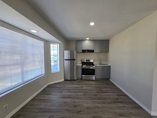 Building Photo - 2902 E Ave R12