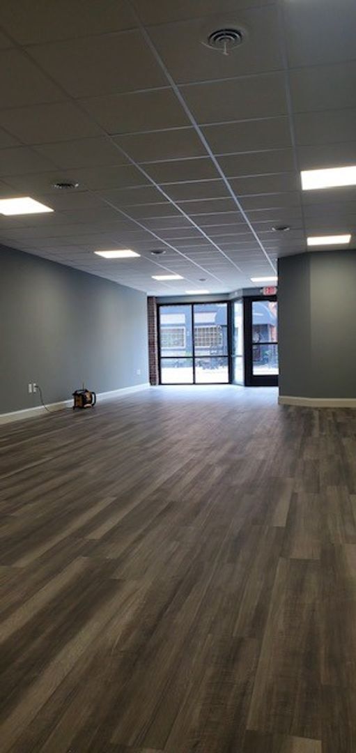 Building Photo - Store Front Available in Downtown Miamisburg