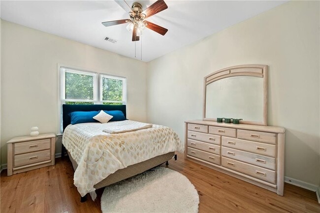 Building Photo - 1595 Hill Crossing Ct