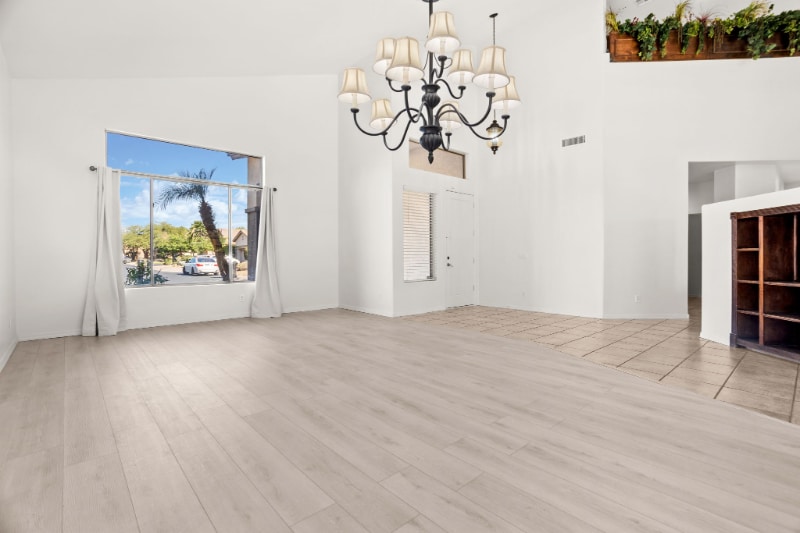 Building Photo - 1247 E Kenwood St