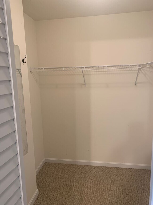 Building Photo - 1 Floor Living! Wheatland Condo 2 Bed 2 Ba...