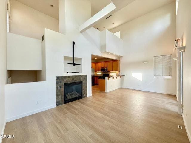 Building Photo - 533 E Port Hueneme Rd
