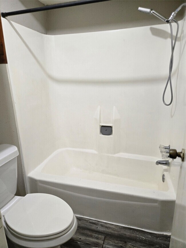 Building Photo - 1903 Riflewood Cir