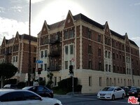 Building Photo - 603 Cochran Ave