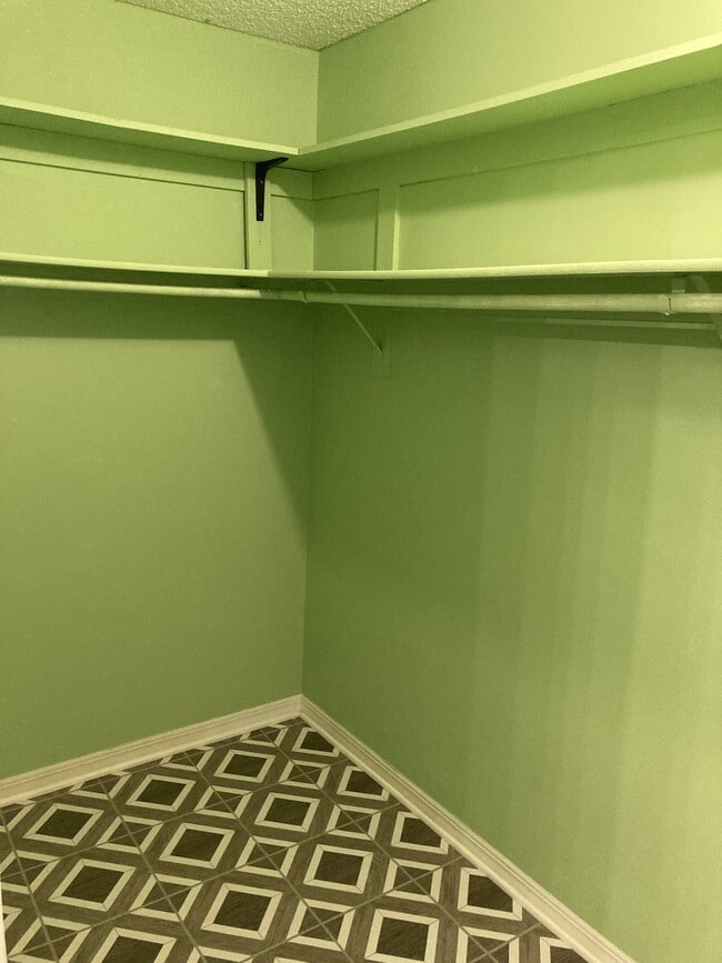 Building Photo - 2 Bed 2 Bath in Melbourne!