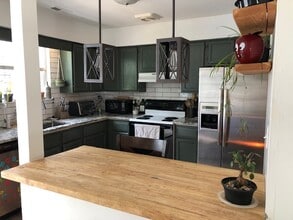 Building Photo - 11 Craig Ct