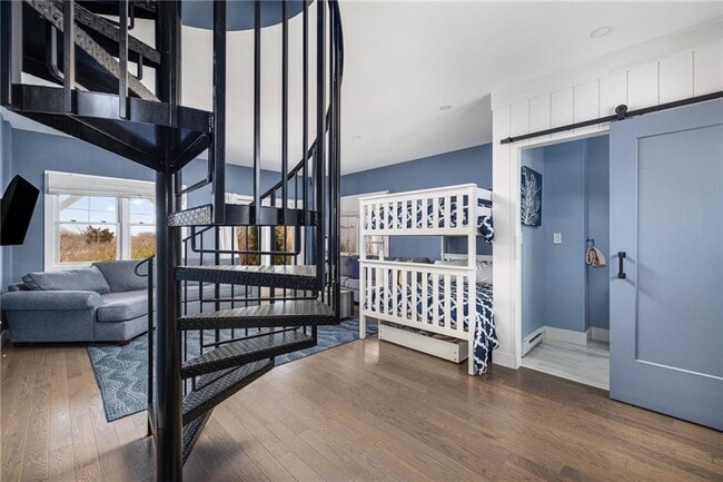 Building Photo - 14 E Pointe Ct