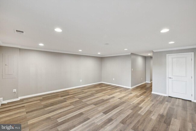 Building Photo - 3103 Alliance Ct